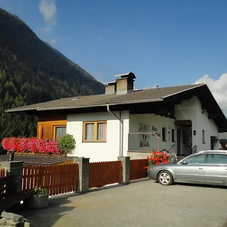 Guest house Haus Dorfblick Pragraten